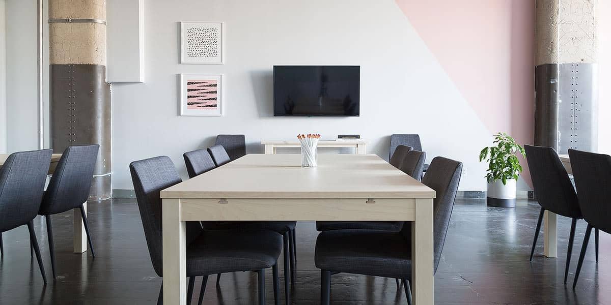 Interior room with clickable hotspot markers