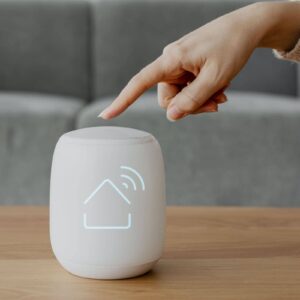 Room-filling sound in a living room