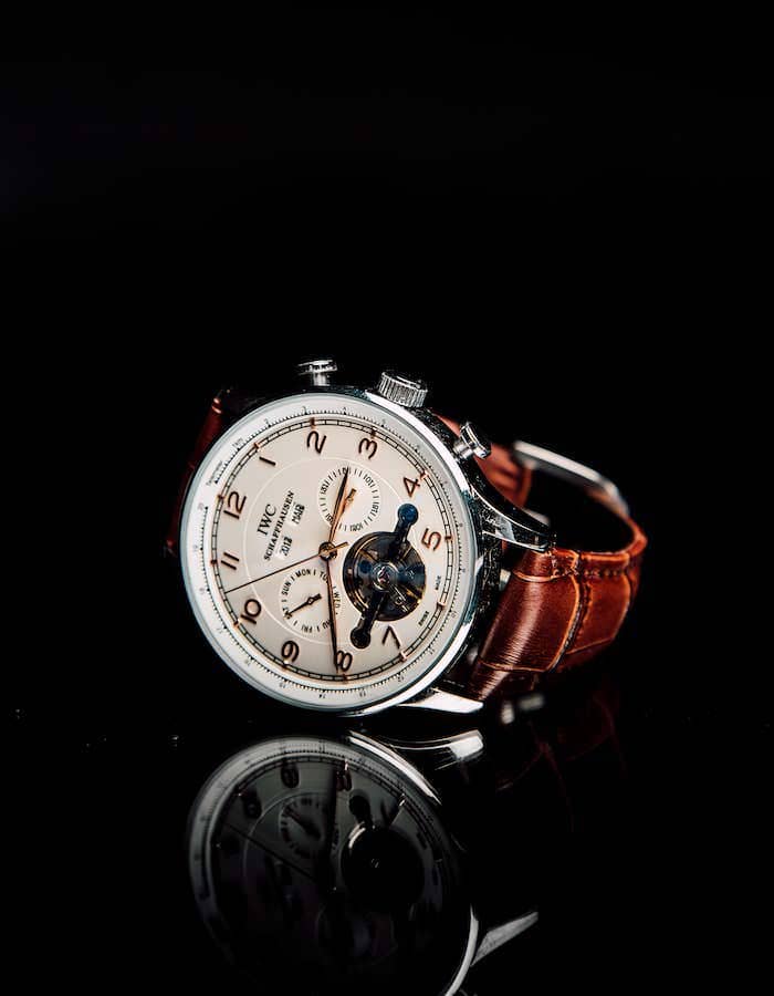 Rounded Watch
